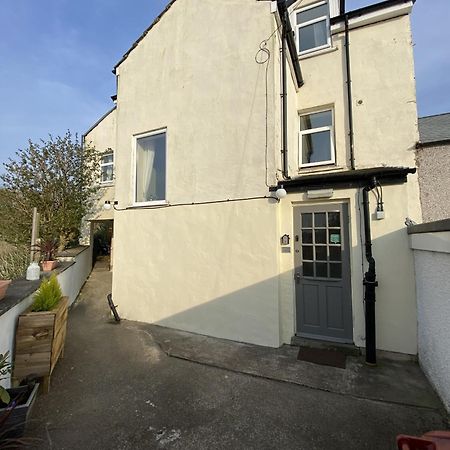 Number 19 Guest House - Self Check In - Under 4 Miles From Barrow In Furness Долтон-ін-Фернес Екстер'єр фото