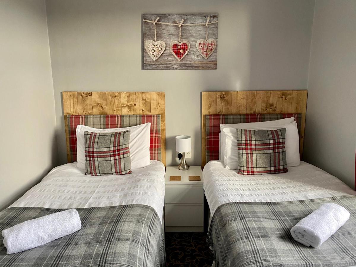 Number 19 Guest House - Self Check In - Under 4 Miles From Barrow In Furness Долтон-ін-Фернес Екстер'єр фото